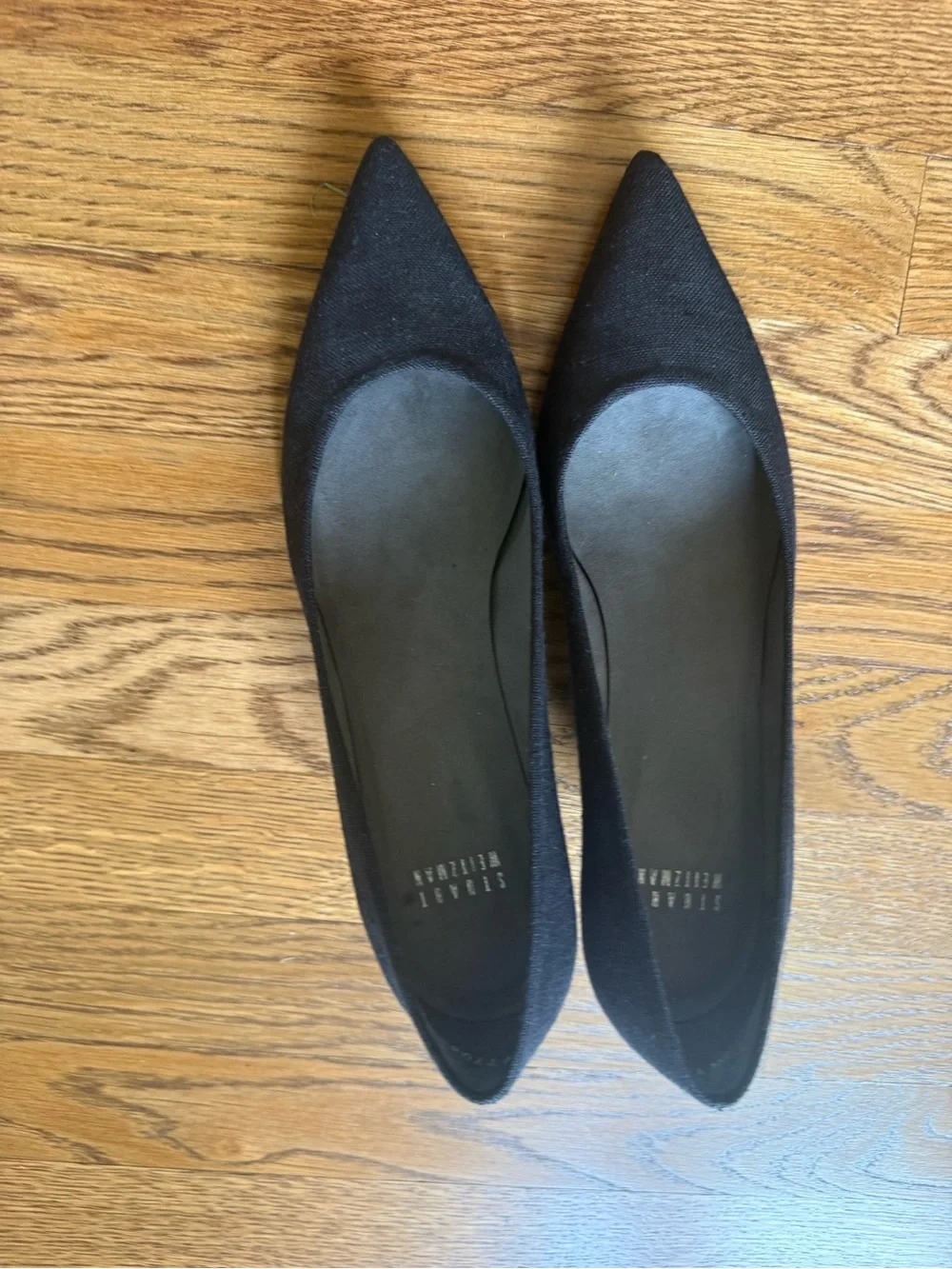 Stuart Weitzman Black Pointed-Toe Ballet Flats